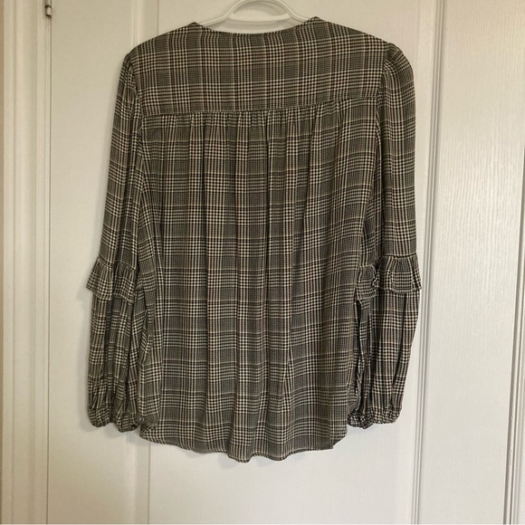 MAX STUDIO | Long Sleeve Blouse - Picture 2 of 2